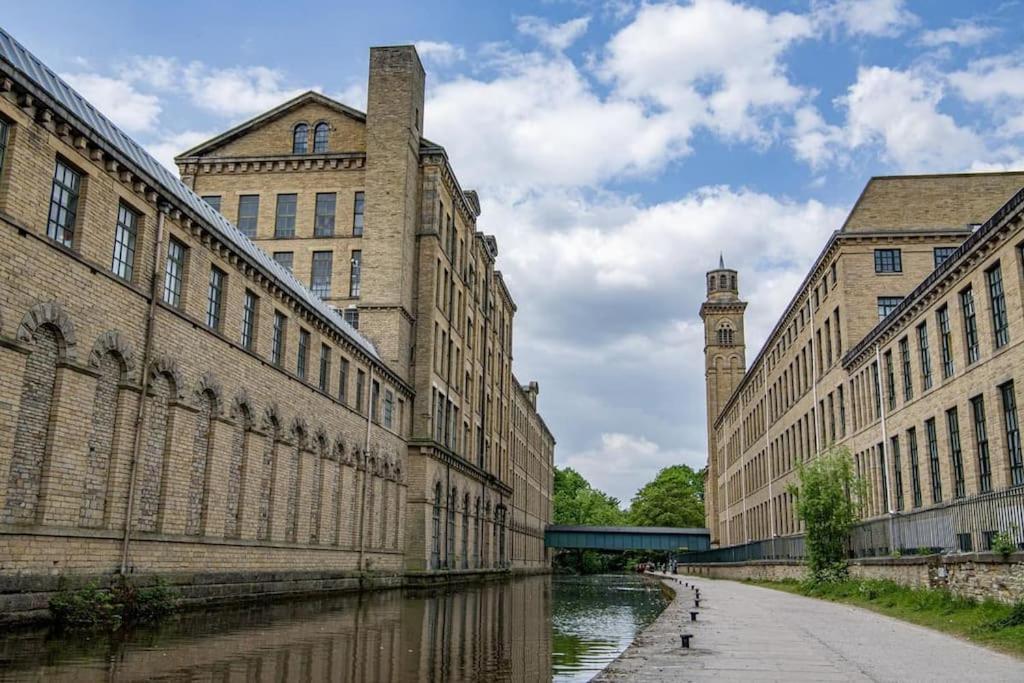 Beautiful, Relaxing Home In Central Saltaire Eksteriør billede
